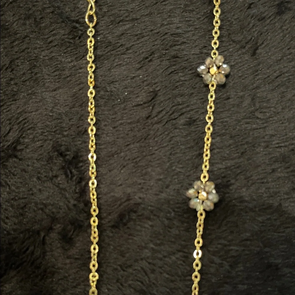 *FREE W/ PURCHASE OF 2+ ITEMS, JUST ADD TO YOUR BUNDLE* Necklace